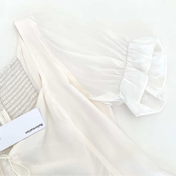 Reformation Delevan Top in Gossamer - Picture 5 of 11